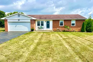 2610 Old Springfield Rd, New Holland, OH 43145 - Photo 1