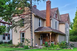 448 W William St, Delaware, OH 43015 - Photo 1