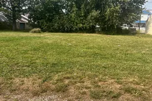 242 Race St, Newark, OH 43055 - Photo 1