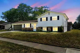 4892 Brittany Ct W, Columbus, OH 43229 - Photo 1