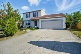 3900 Cliff Ridge Ct, Columbus, OH 43230 - Photo 1