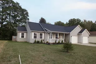 328 Lincoln Pl, North Lewisburg, OH 43060 - Photo 1