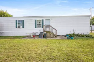 14996 Pleasant Valley Rd, Chillicothe, OH 45601 - Photo 1