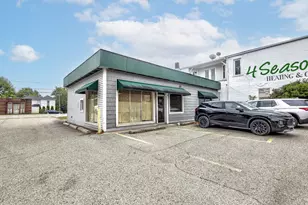 23 E Main St, Centerburg, OH 43011 - Photo 1