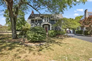 26 E Schreyer Pl, Columbus, OH 43214 - Photo 1