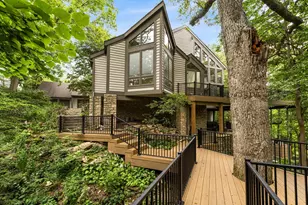 4340 Manor Ct E, Dublin, OH 43017 - Photo 1