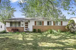 1529 S Hamilton Rd, Columbus, OH 43227 - Photo 1