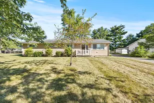 936 Van Kirk Dr, Marysville, OH 43040 - Photo 1