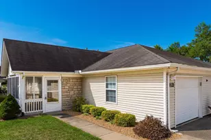 1121 Chatham Dr Dr, Zanesville, OH 43701 - Photo 1