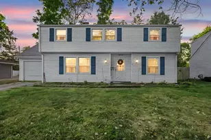 399 Carilla Ln, Columbus, OH 43228 - Photo 1