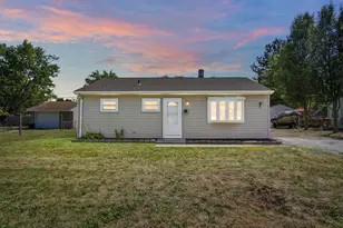 283 Madison Dr N, West Jefferson, OH 43162 - Photo 1