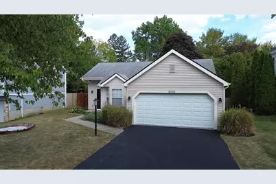 8000 Leaview Drive, Columbus, OH 43235 - Photo 1