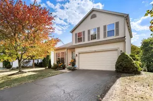 63 Lantern Chase Dr, Delaware, OH 43015 - Photo 1
