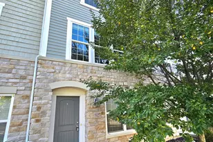 5927 Winberry Creek Dr, Dublin, OH 43016 - Photo 1