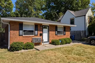 292 Chase Rd, Columbus, OH 43214 - Photo 1