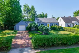 343 E Jeffrey Pl, Columbus, OH 43214 - Photo 1