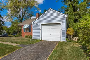 544 N Selby Blvd, Worthington, OH 43085 - Photo 1