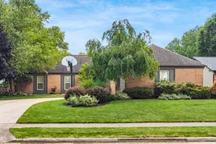 671 College Crest Rd, Westerville, OH 43081 - Photo 1