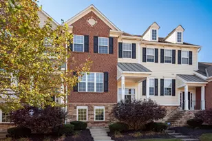 1109 Bluffway Dr, Columbus, OH 43235 - Photo 1