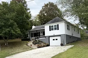 1910 Maple Rd, Cambridge, OH 43725 - Photo 1