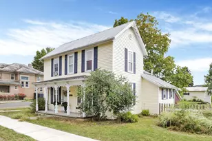 304 E Columbus St, Pleasantville, OH 43148 - Photo 1