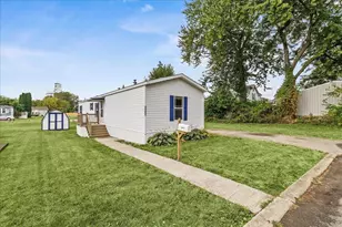 158 C Tulip Dr Dr, Marysville, OH 43040 - Photo 1