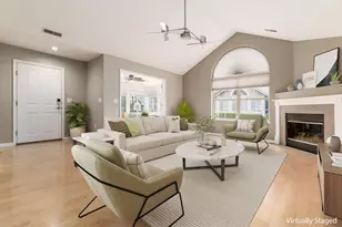 6516 Lakeview Cir, Canal Winchester, OH 43110 - Photo 1