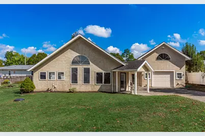 73 E North Street, Lithopolis, OH 43136 - Photo 1