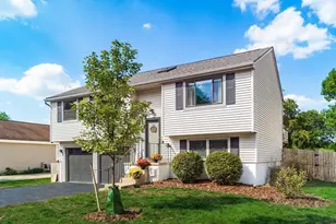 3990 Thompson Ave, Grove City, OH 43123 - Photo 1