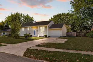 587 Normandy Dr, Marion, OH 43302 - Photo 1