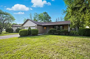 347 7 Pines Dr, Pickerington, OH 43147 - Photo 1