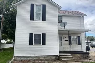 702 W Franklin St, Kenton, OH 43326 - Photo 1