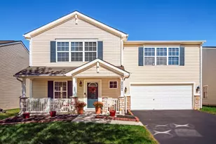 8140 Royal Elm Dr, Blacklick, OH 43004 - Photo 1