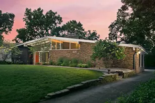 2276 Johnston Rd, Columbus, OH 43220 - Photo 1