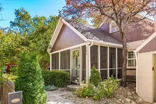 343 W Maple St, Granville, OH 43023 - Photo 1