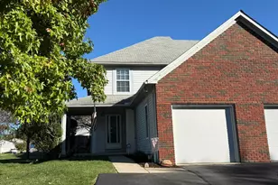 8210 Green Tree Ct, Reynoldsburg, OH 43068 - Photo 1