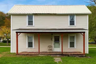 8610 Garfield St, Crooksville, OH 43731 - Photo 1