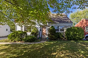 47 N Chesterfield Rd, Columbus, OH 43209 - Photo 1