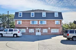 3318 N High St, Columbus, OH 43202 - Photo 1