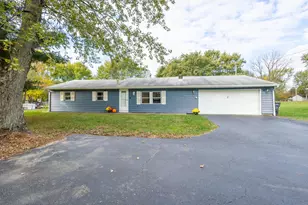 46 3rd Ave SW, Etna, OH 43062 - Photo 1