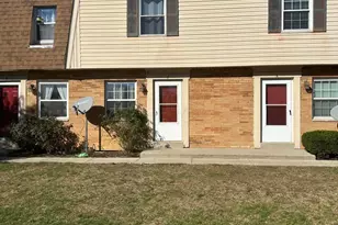 5726 Beechcroft Rd, Columbus, OH 43229 - Photo 1