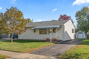 4182 Brookgrove Dr, Grove City, OH 43123 - Photo 1