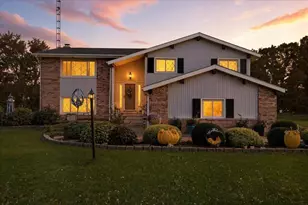 932 Taylortown Rd, Mansfield, OH 44903 - Photo 1