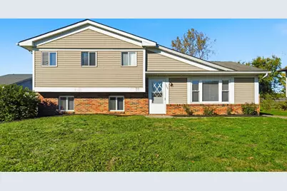 3096 Leon Avenue, Columbus, OH 43219 - Photo 1