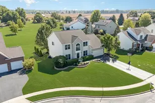 4334 Grathrine Ct, Lewis Center, OH 43035 - Photo 1