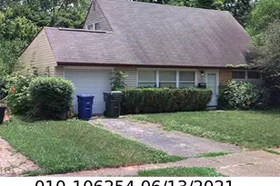 1612 Simpson Dr, Columbus, OH 43227 - Photo 1