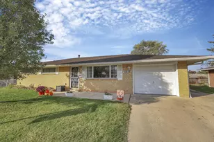 6936 Shaulis Dr, Reynoldsburg, OH 43068 - Photo 1