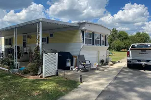 210 Cedar St, Pataskala, OH 43062 - Photo 1