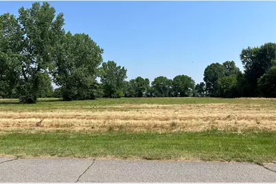 214 Center Street, Ashley, OH 43003 - Photo 1