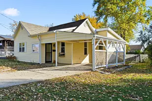 28 Chestnut St, Delaware, OH 43015 - Photo 1